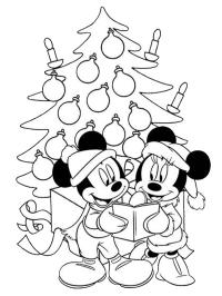 Minnie ve Mickey Noel ağacının önünde